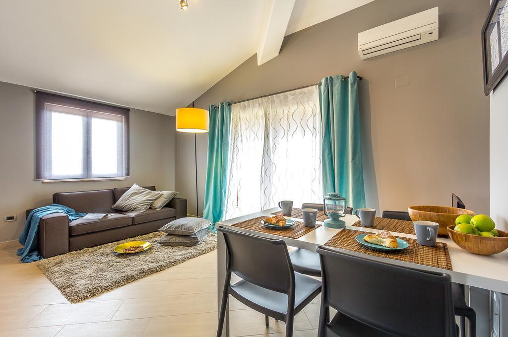 רובינייסקו סלו Apartments Stella חדר תמונה