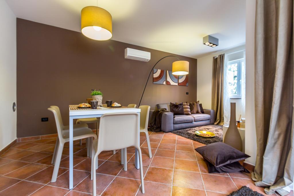 רובינייסקו סלו Apartments Stella מראה חיצוני תמונה