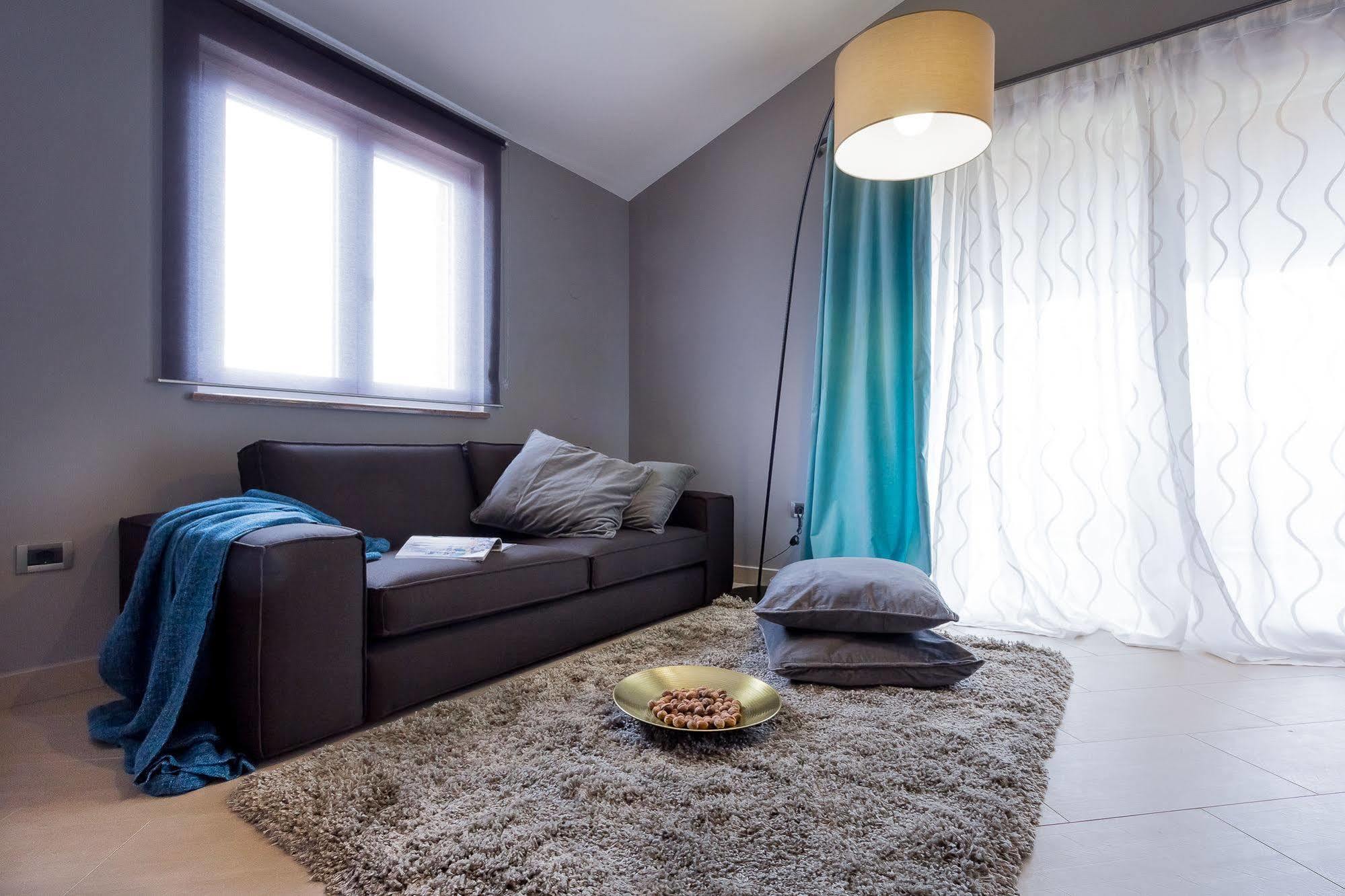 רובינייסקו סלו Apartments Stella מראה חיצוני תמונה