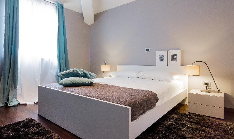 רובינייסקו סלו Apartments Stella מראה חיצוני תמונה
