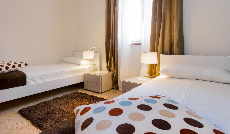 רובינייסקו סלו Apartments Stella מראה חיצוני תמונה