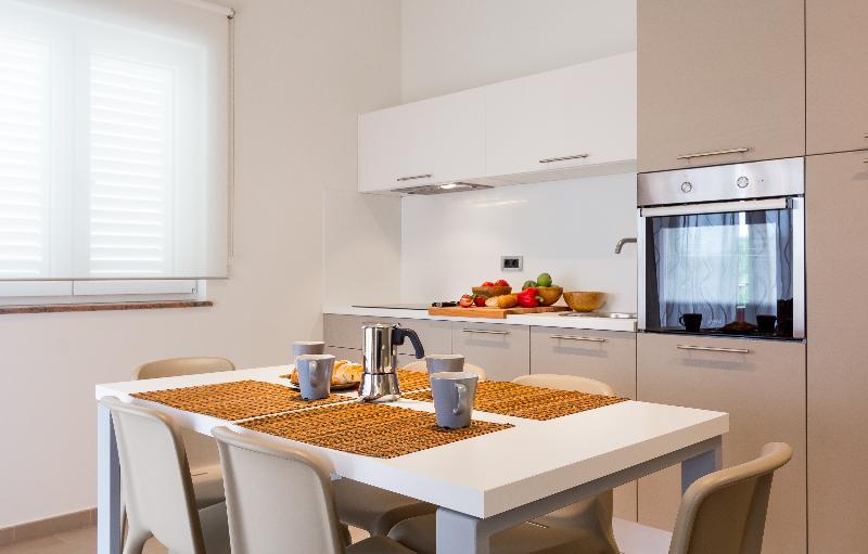 רובינייסקו סלו Apartments Stella מראה חיצוני תמונה
